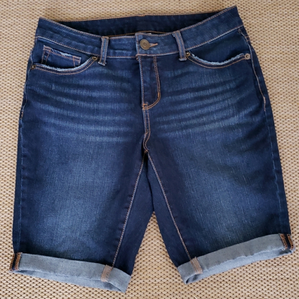 Time and Tru Bermuda Shorts